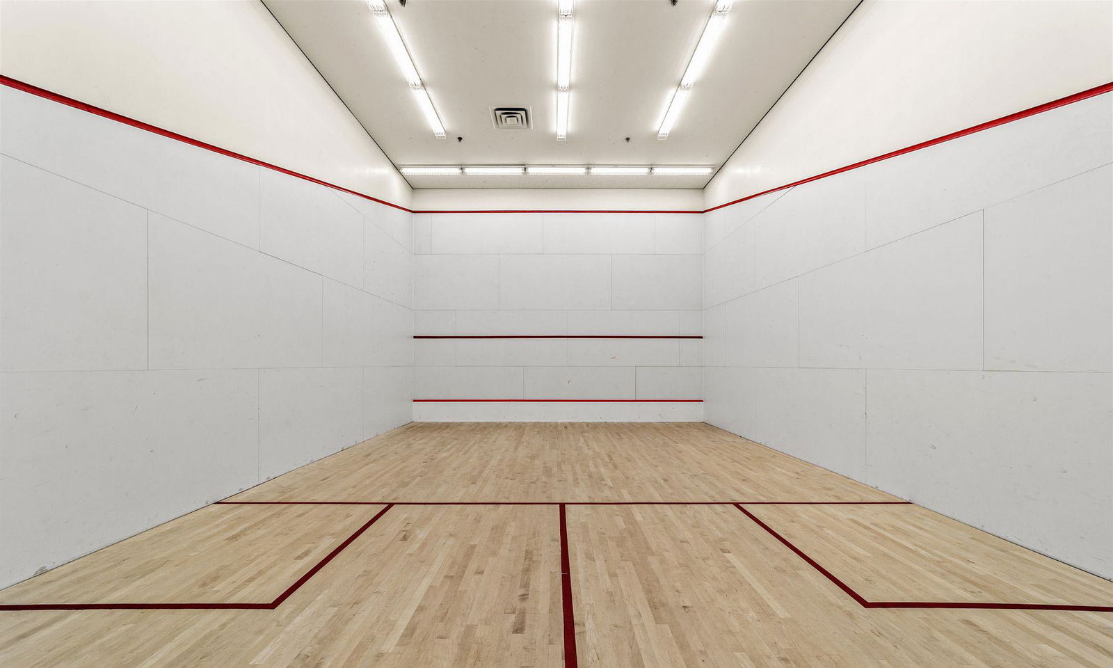 Squash Court — Landmark Condos, Markham, Toronto