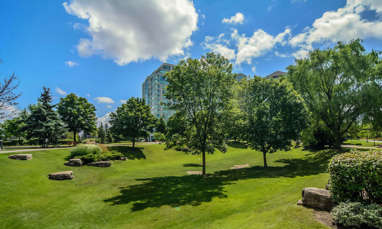 The Landmark of Thornhill Condos, Markham, Toronto