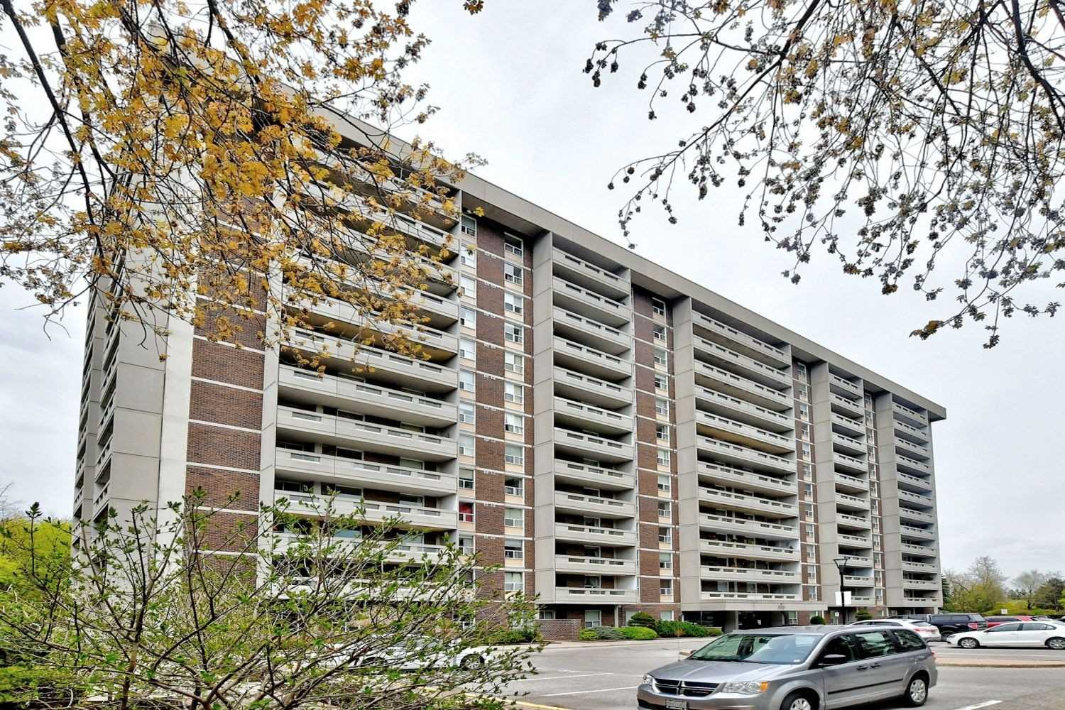 Thornhill Orchards Condos, Markham, Toronto