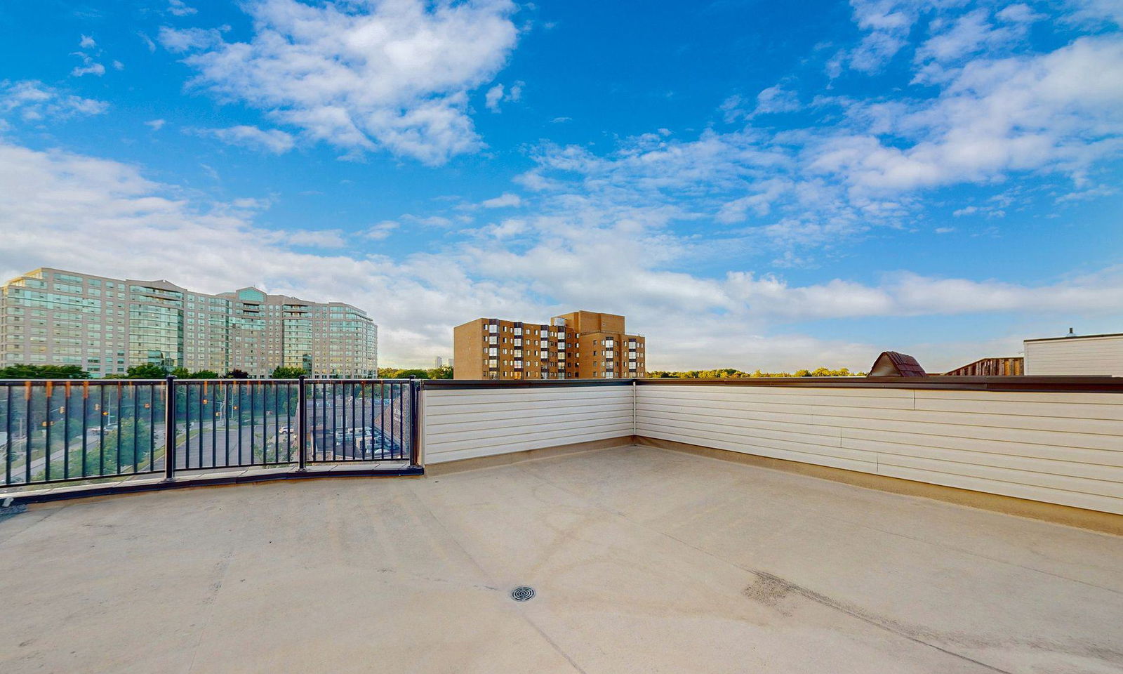 Rooftop Deck — Olde Thornhill Village Townhomes, Markham, Toronto