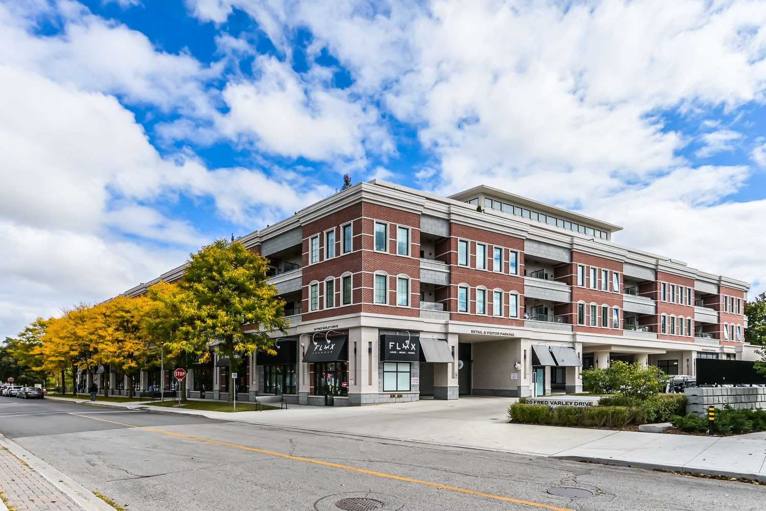 Varley Condominiums, Markham, Toronto