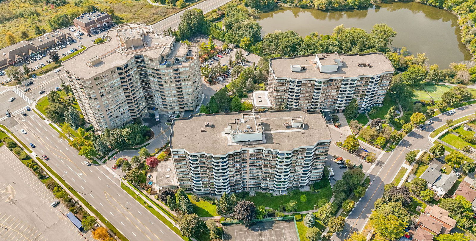 Waldon Pond II Condos, Markham, Toronto