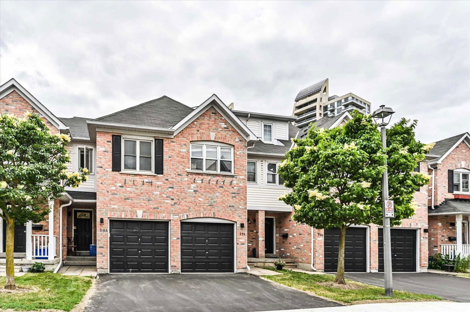 Northern Heights Drive Townhomes, Richmond Hill, Toronto