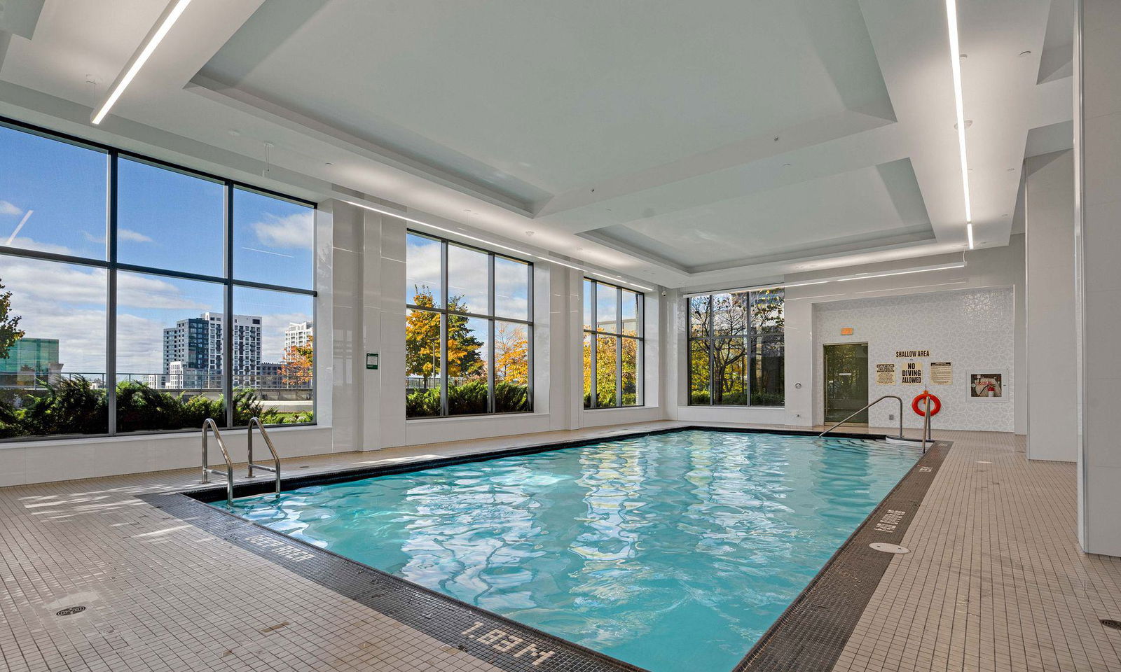 Pool — SkyCity Condos, Richmond Hill, Toronto