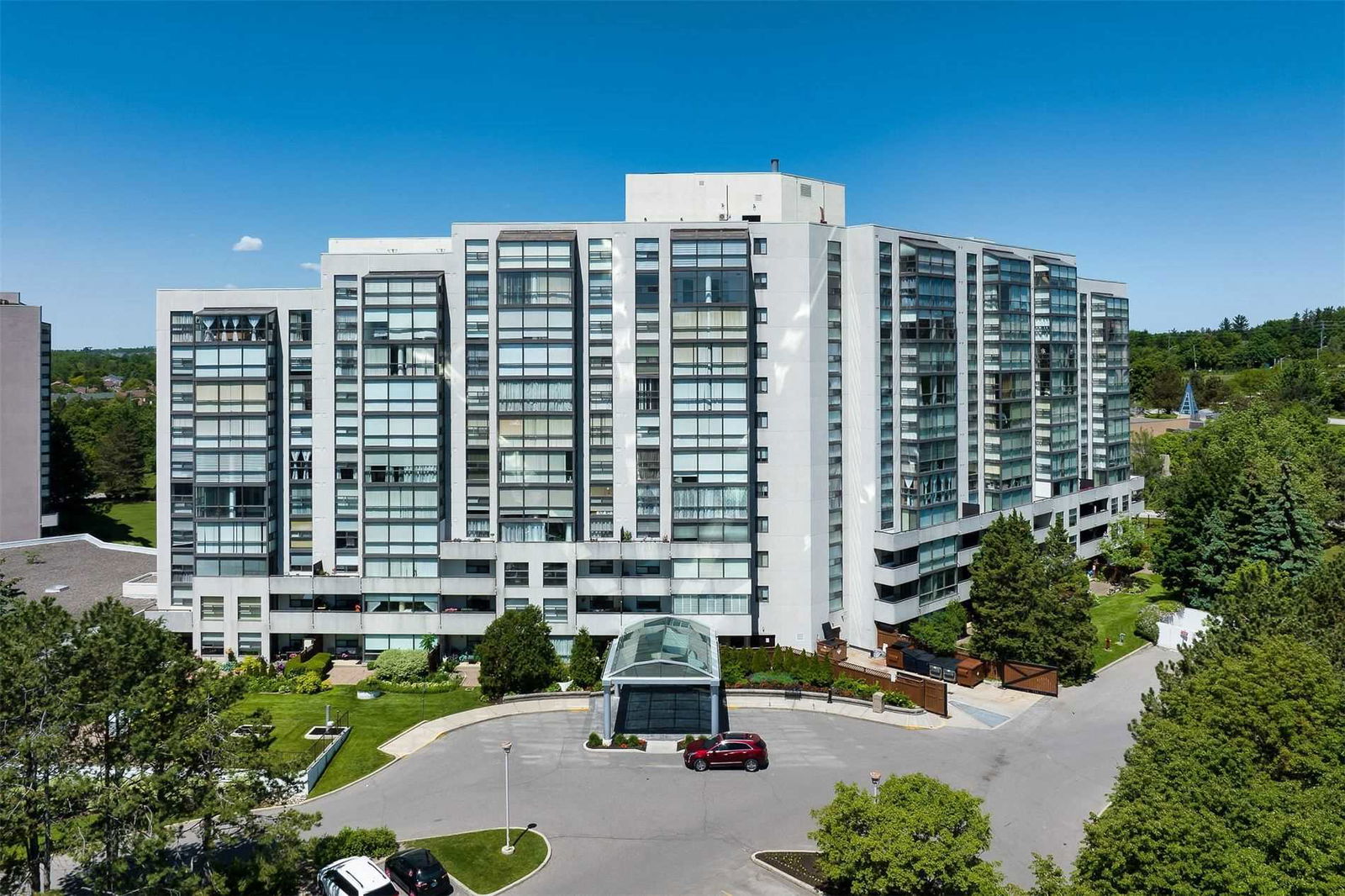 The Dynasty III Condos, Richmond Hill, Toronto