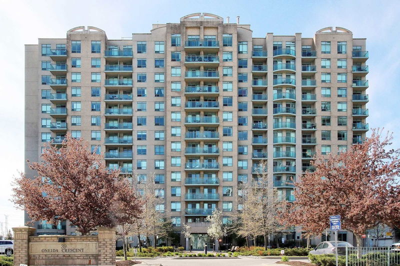 The Gates of Bayview Glen V Condos