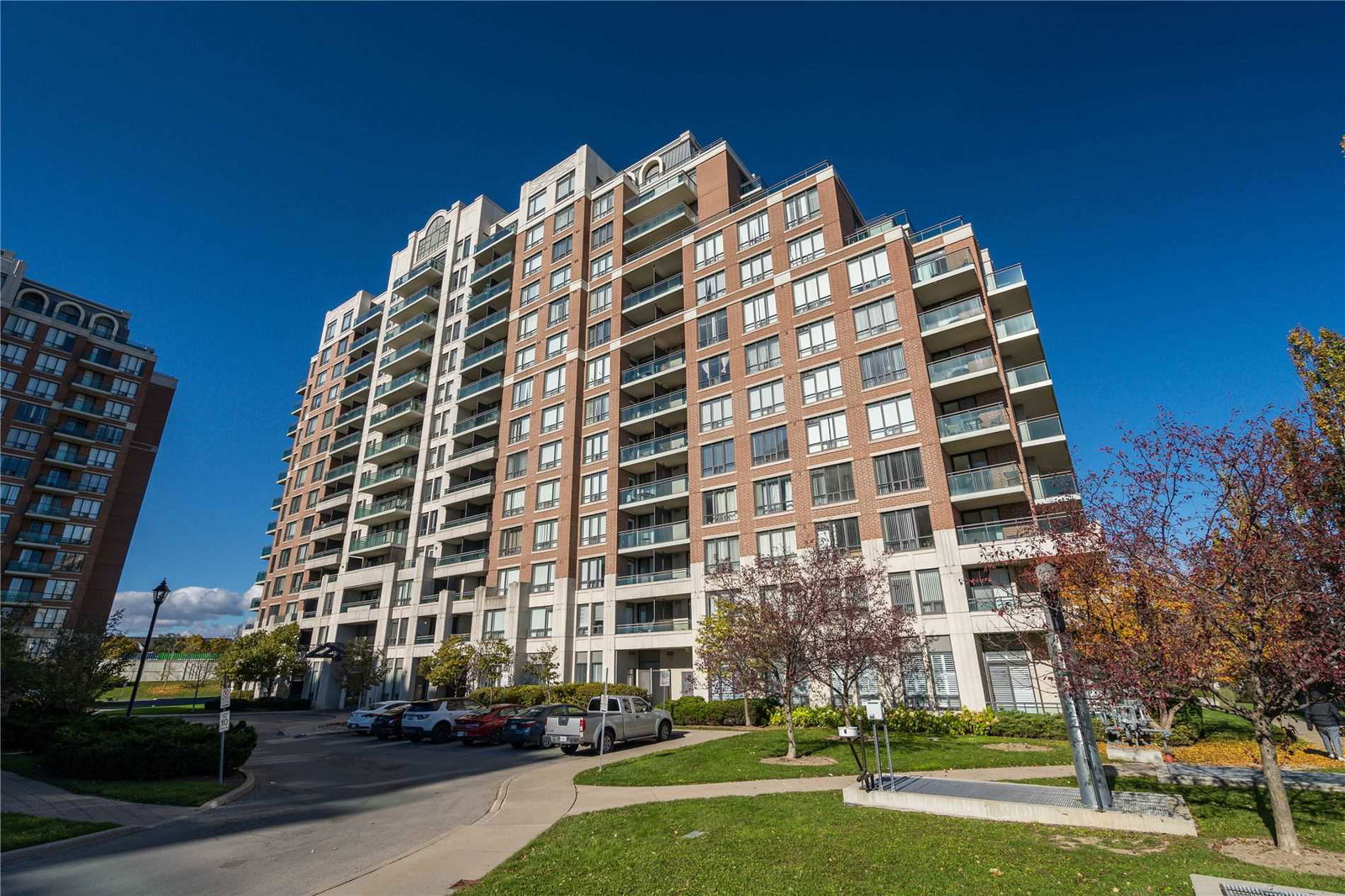 The Vineyards II Condos, Richmond Hill, Toronto