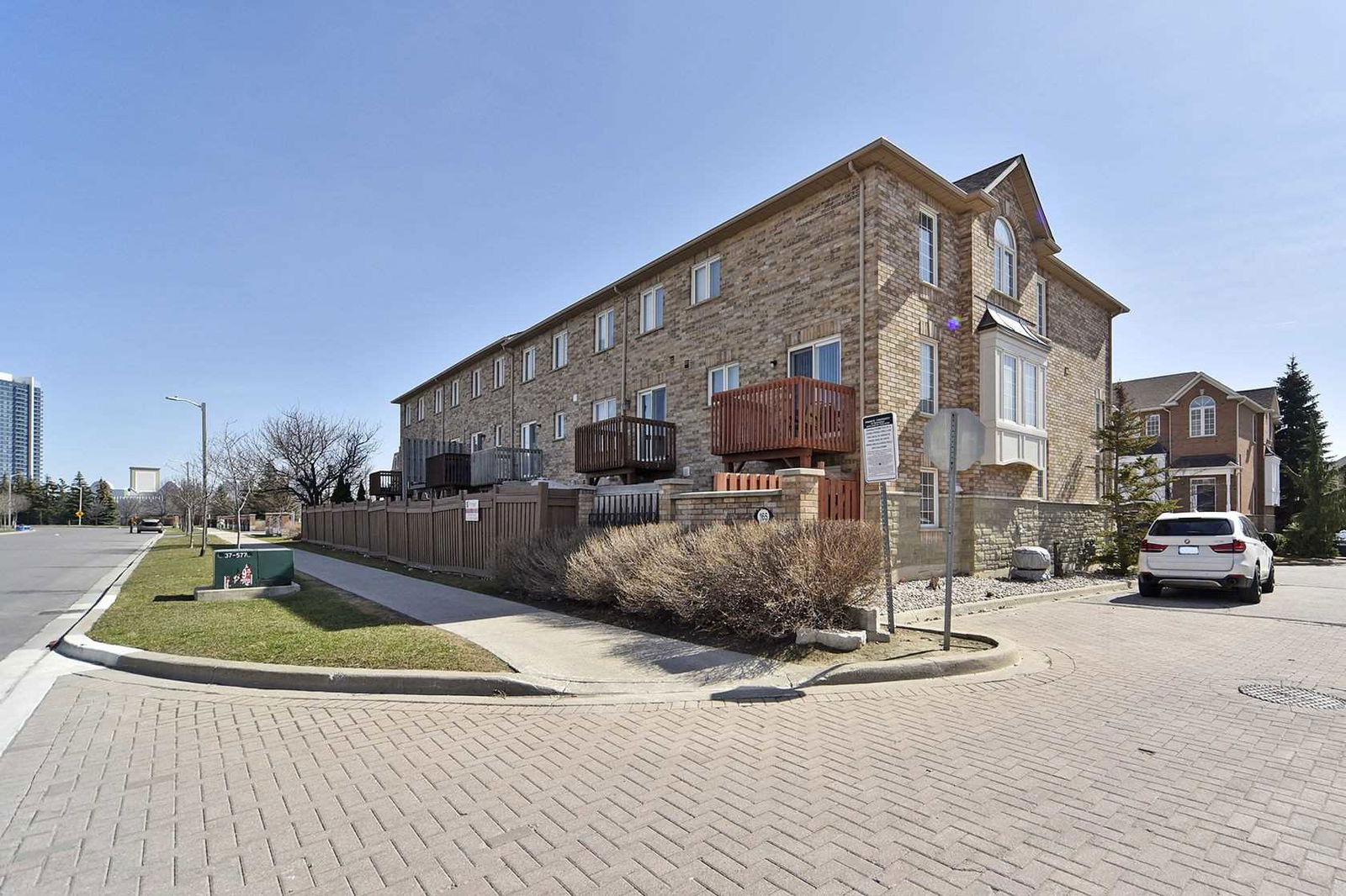 165 Fieldstone Drive Townhomes, Vaughan, Toronto