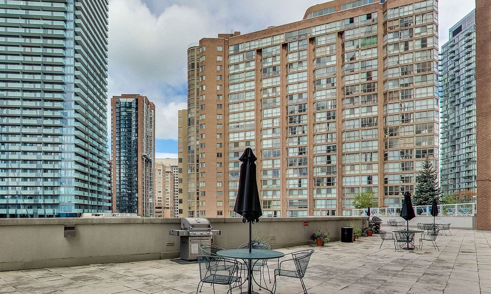 BBQ — Polo Club II Condos, Downtown, Toronto