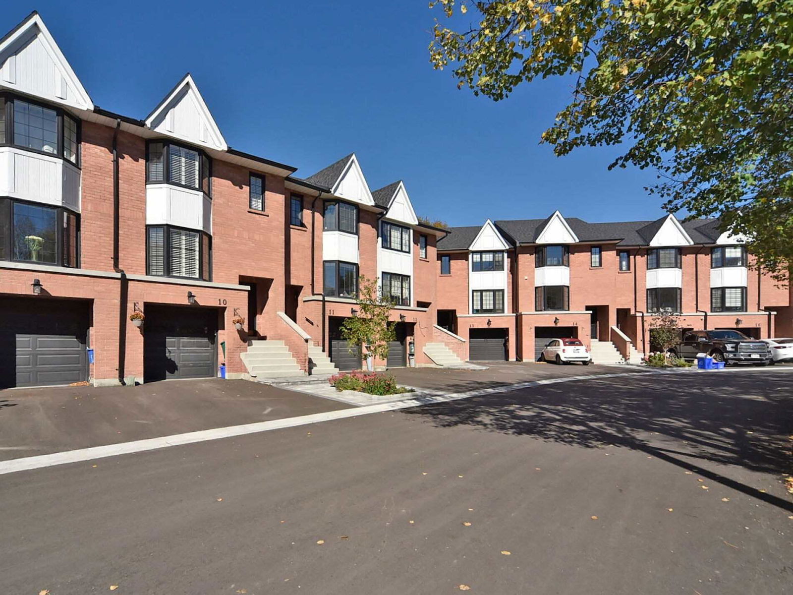 8050 Islington Ave Townhomes, Vaughan, Toronto