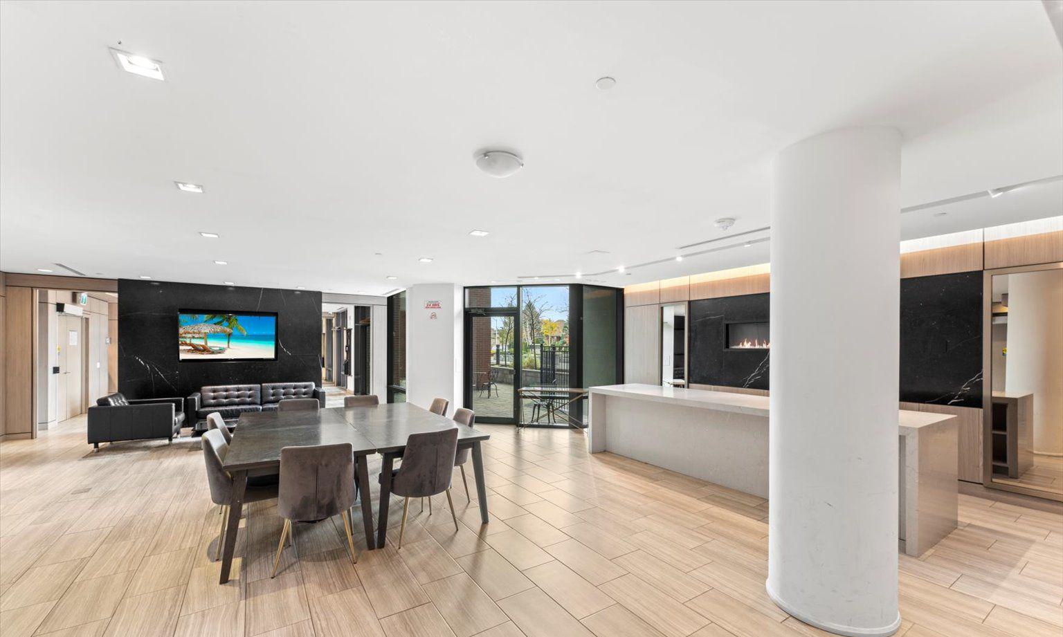 Party Room — Avenue on 7 Condos, Vaughan, Toronto