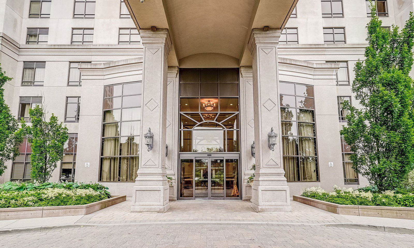 Entrance — Bellaria Tower III Condos, Vaughan, Toronto