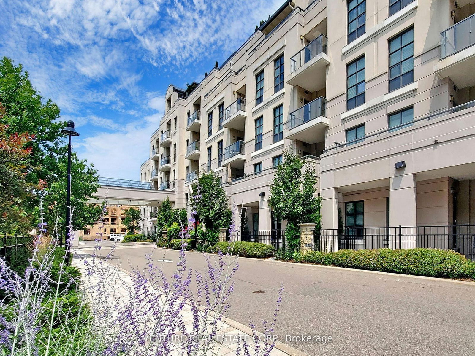 Exterior Side — Capo Di Monte Condos, Vaughan, Toronto