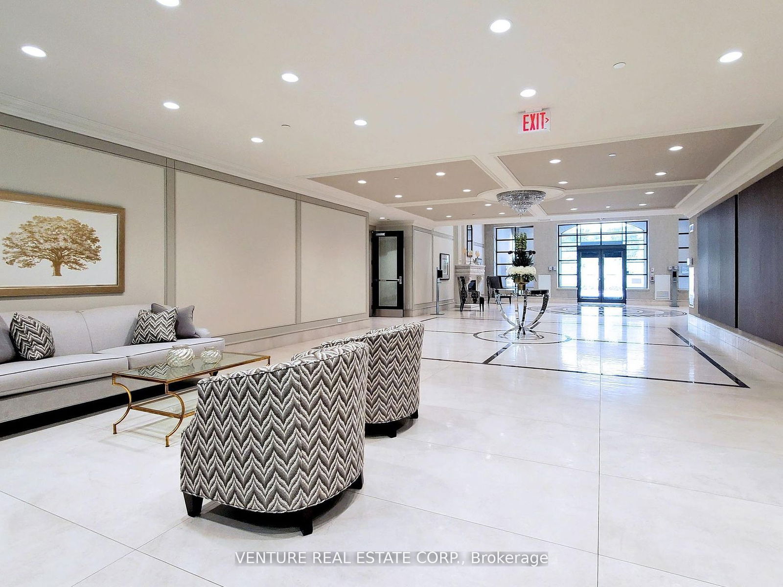 Lobby — Capo Di Monte Condos, Vaughan, Toronto