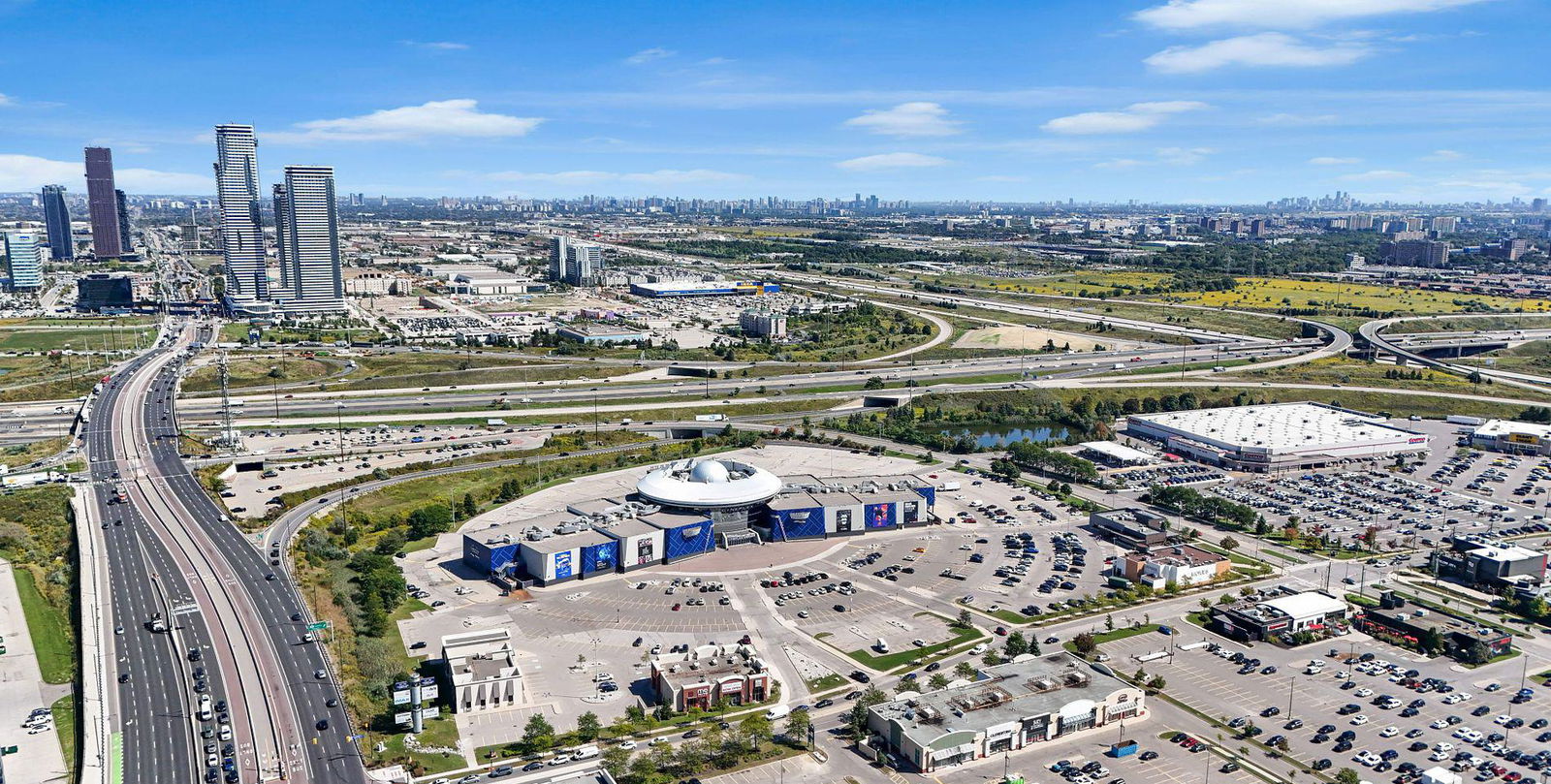 Centro Square Condominiums, Vaughan, Toronto