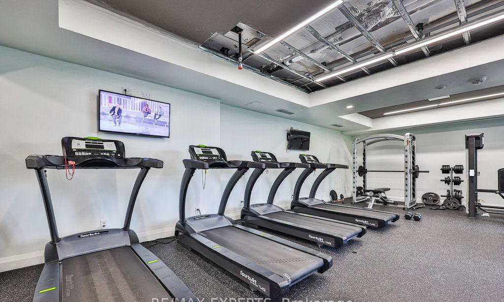 Gym — Centro Square Condominiums, Vaughan, Toronto