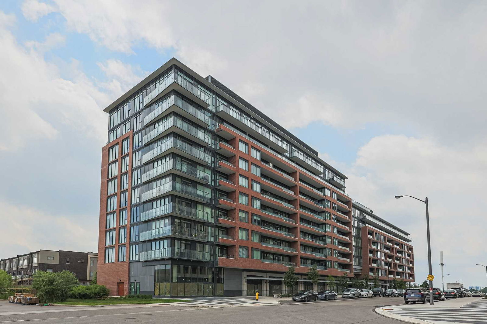 Indigo Condominiums, Vaughan, Toronto