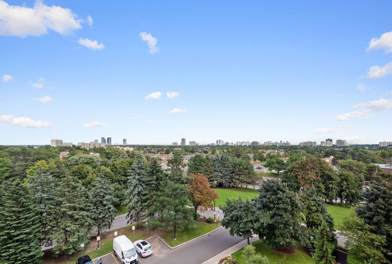 Skyline — Promenade Towers Condos, Vaughan, Toronto