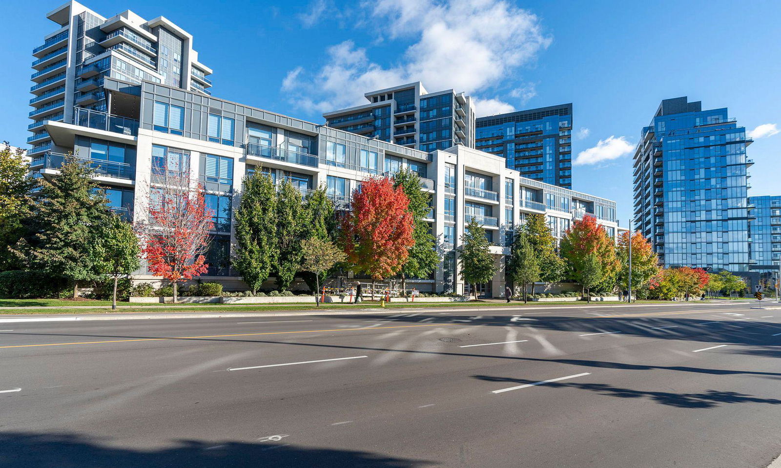 The Fountains Condos, Vaughan, Toronto