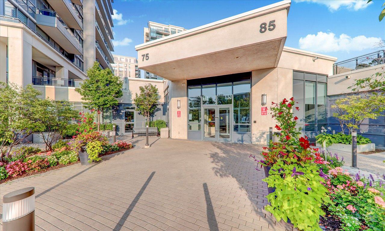 Entrance — The Fountains Condos, Vaughan, Toronto