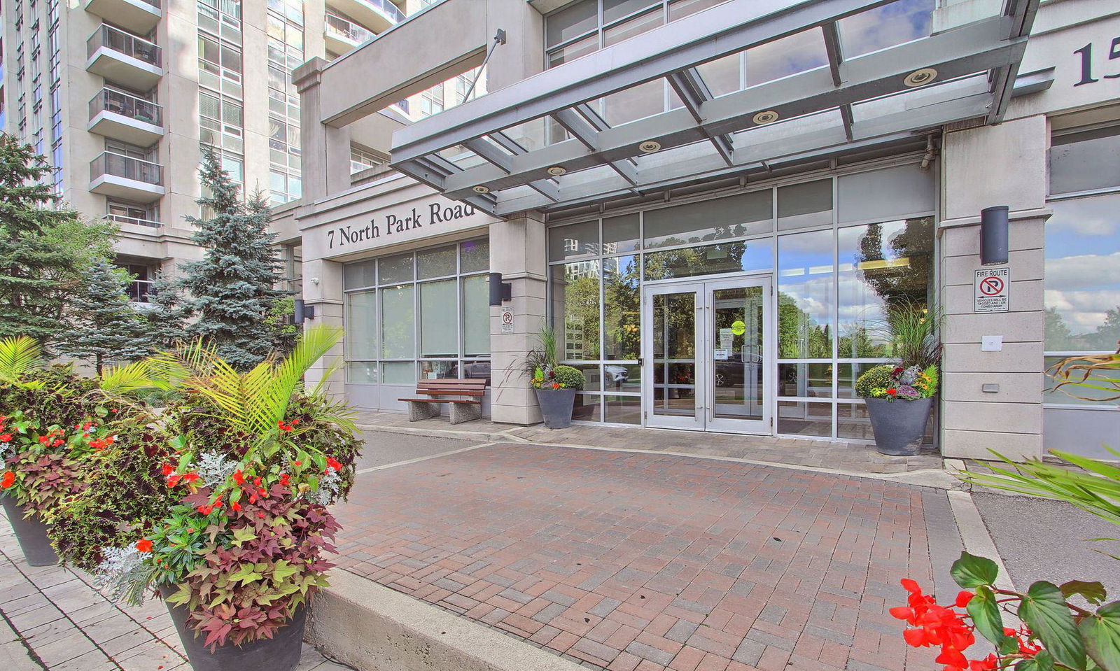 Entrance — The Vista Condos, Vaughan, Toronto