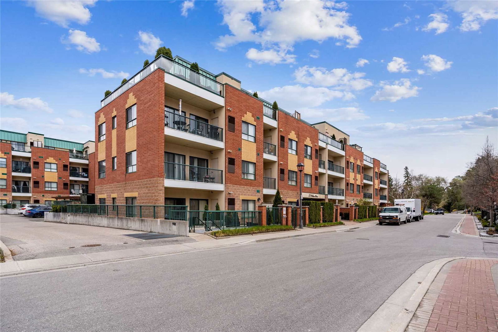 Wallace Street Townhomes, Vaughan, Toronto