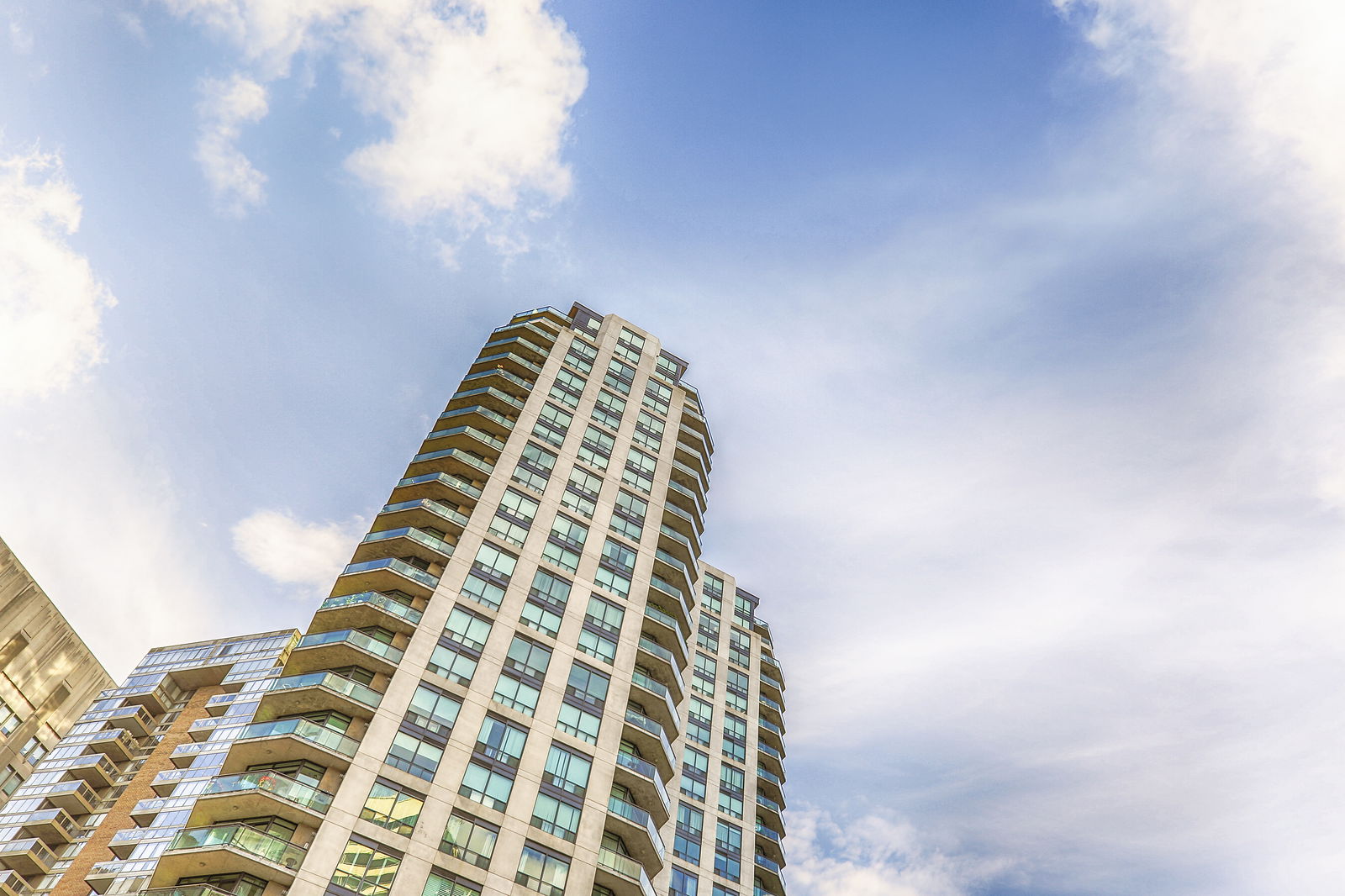 Exterior Sky — The Bellagio, Downtown, Toronto