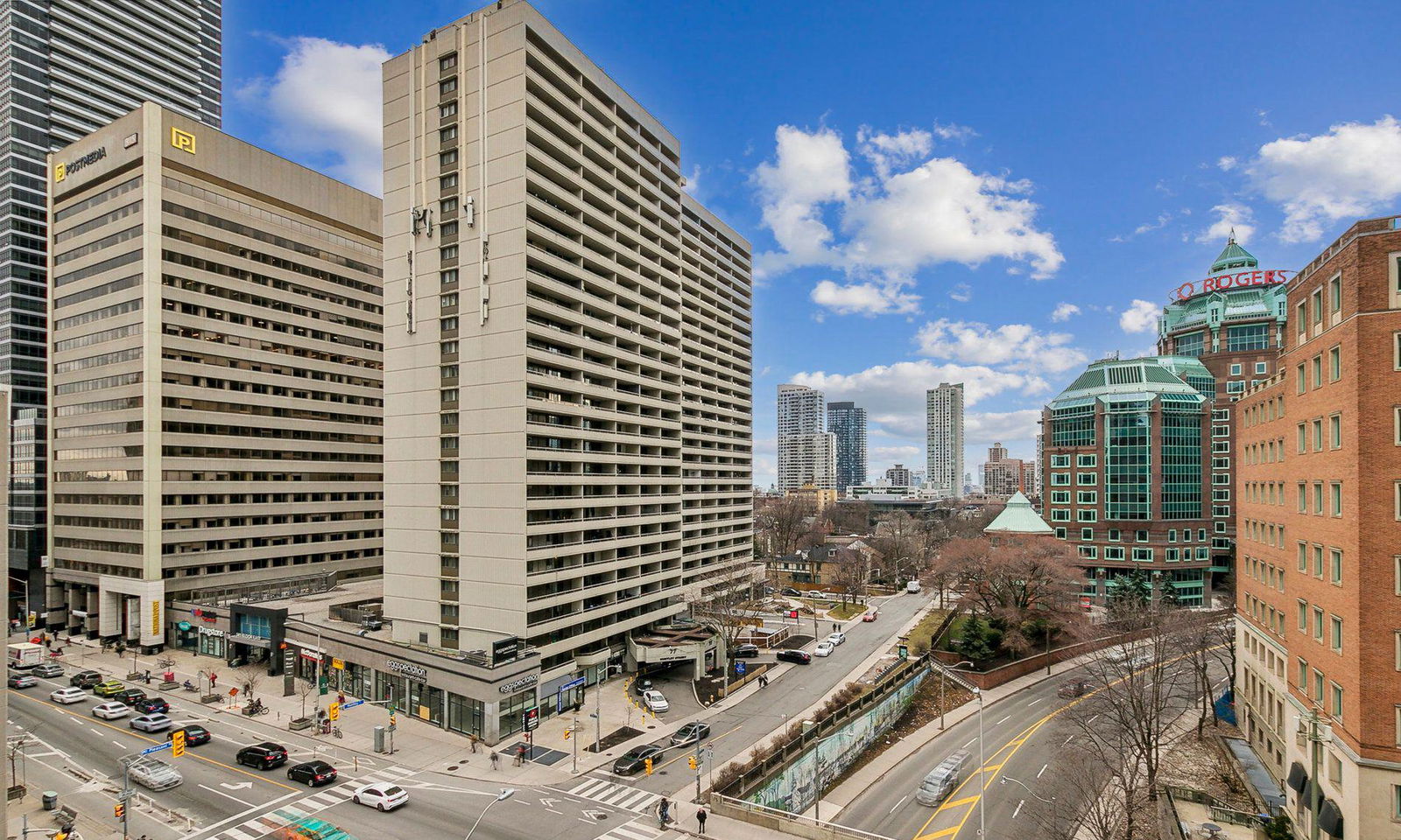 The Bellagio, Downtown, Toronto