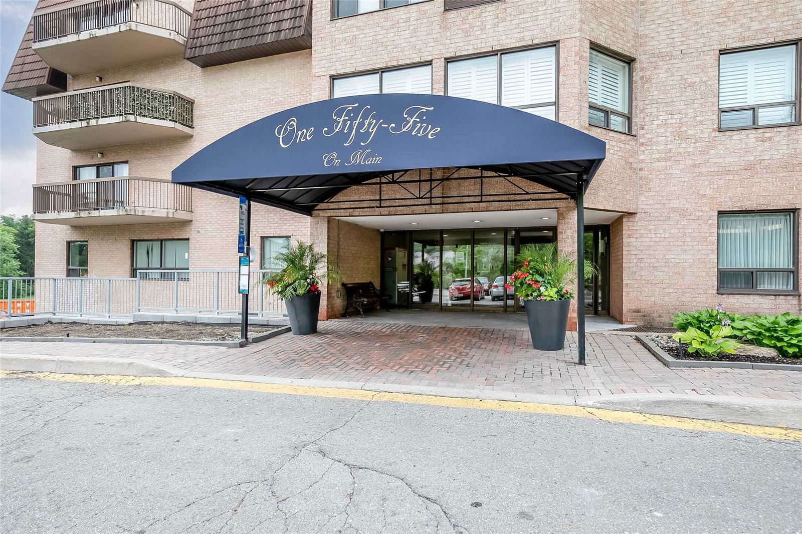 Heritage North Condos, Newmarket, Toronto