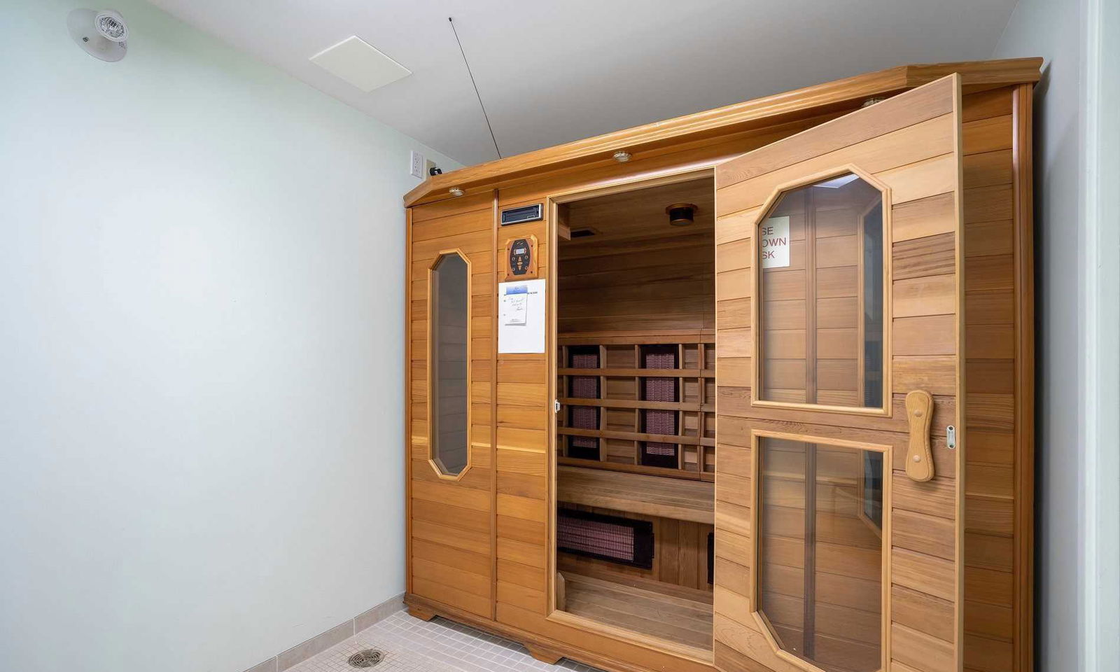 Sauna — 40 William Roe Condos, Newmarket, Toronto