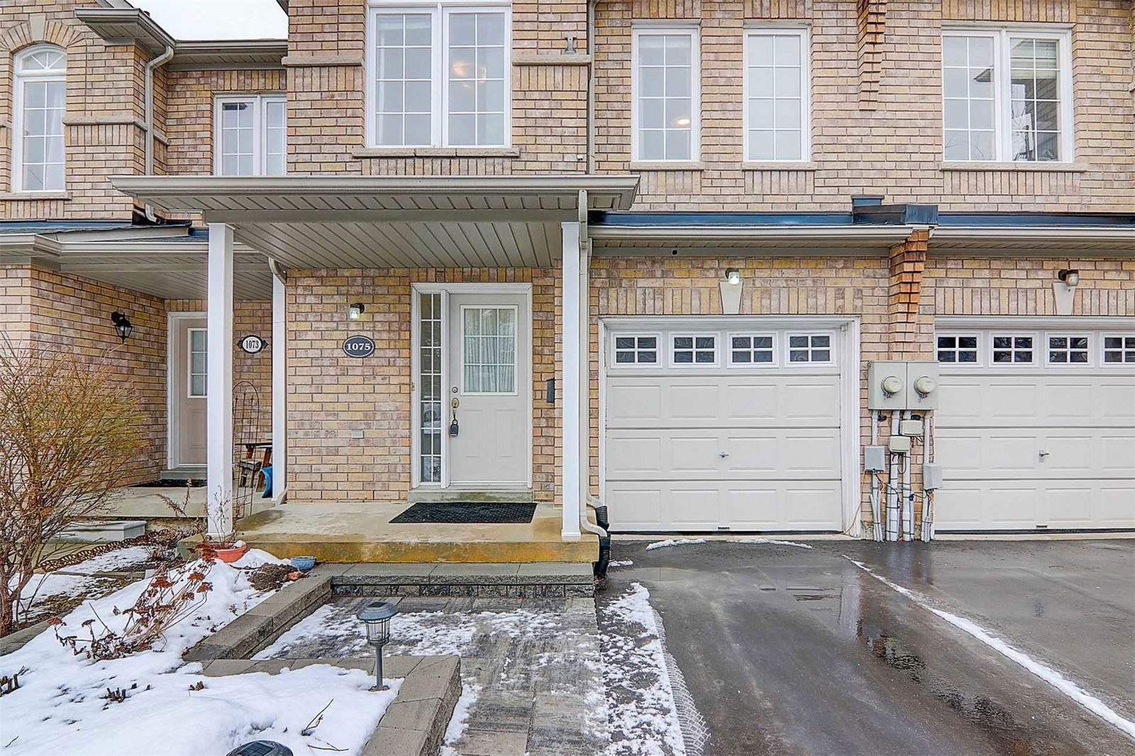 Brook Gardens Marsh Townhomes, Newmarket, Toronto