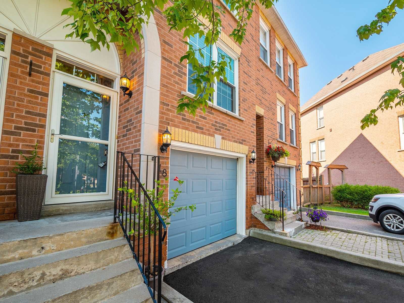 Wyatt Lane Townhomes, Aurora, Toronto