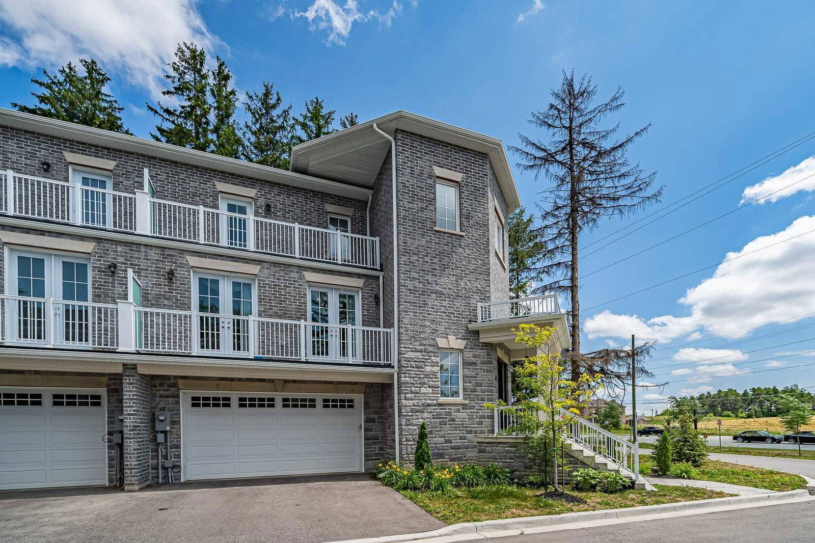 Bloomington Heights Townhomes, Aurora, Toronto