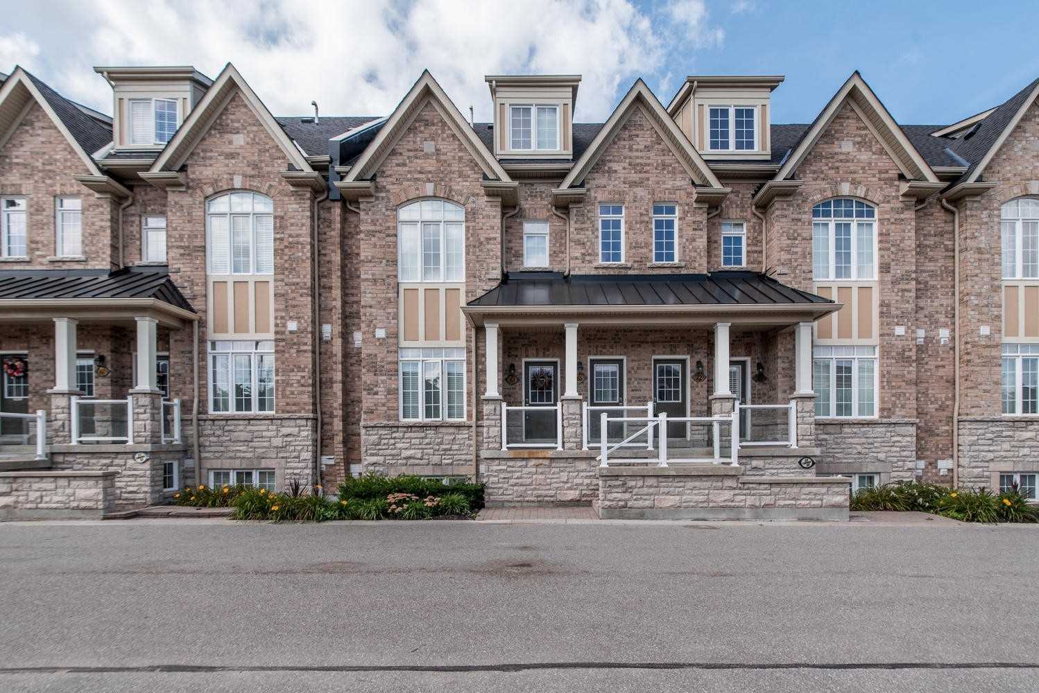 Lovegrove Lane Townhomes, Ajax, Toronto