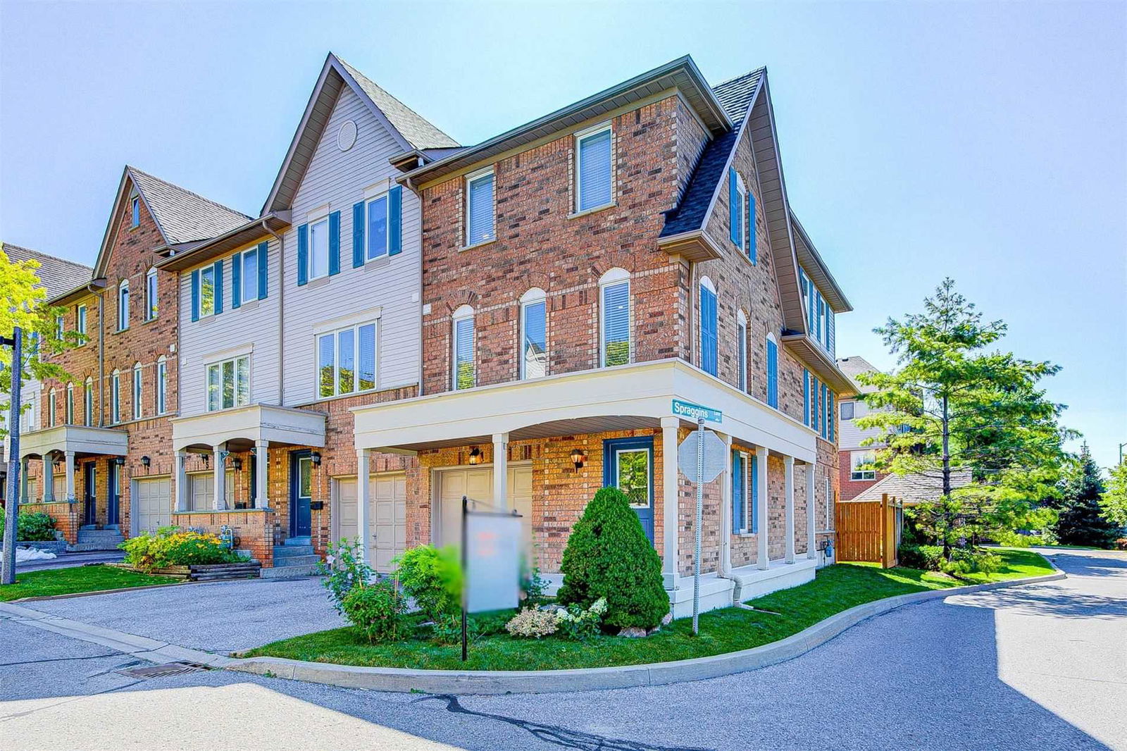 Applecroft Park Townhomes, Ajax, Toronto