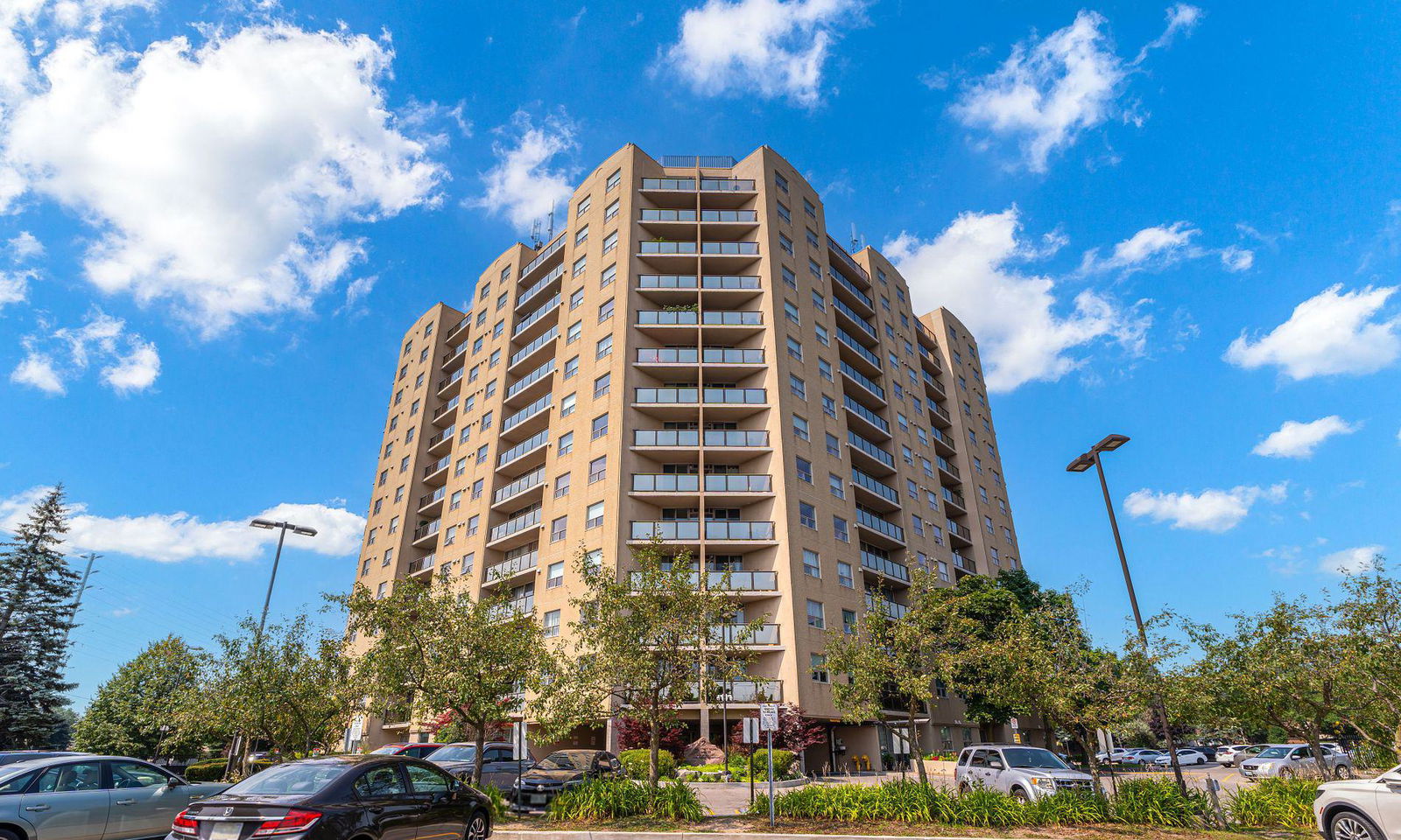 Exterior Side — Top Of Westney Condos, Ajax, Toronto