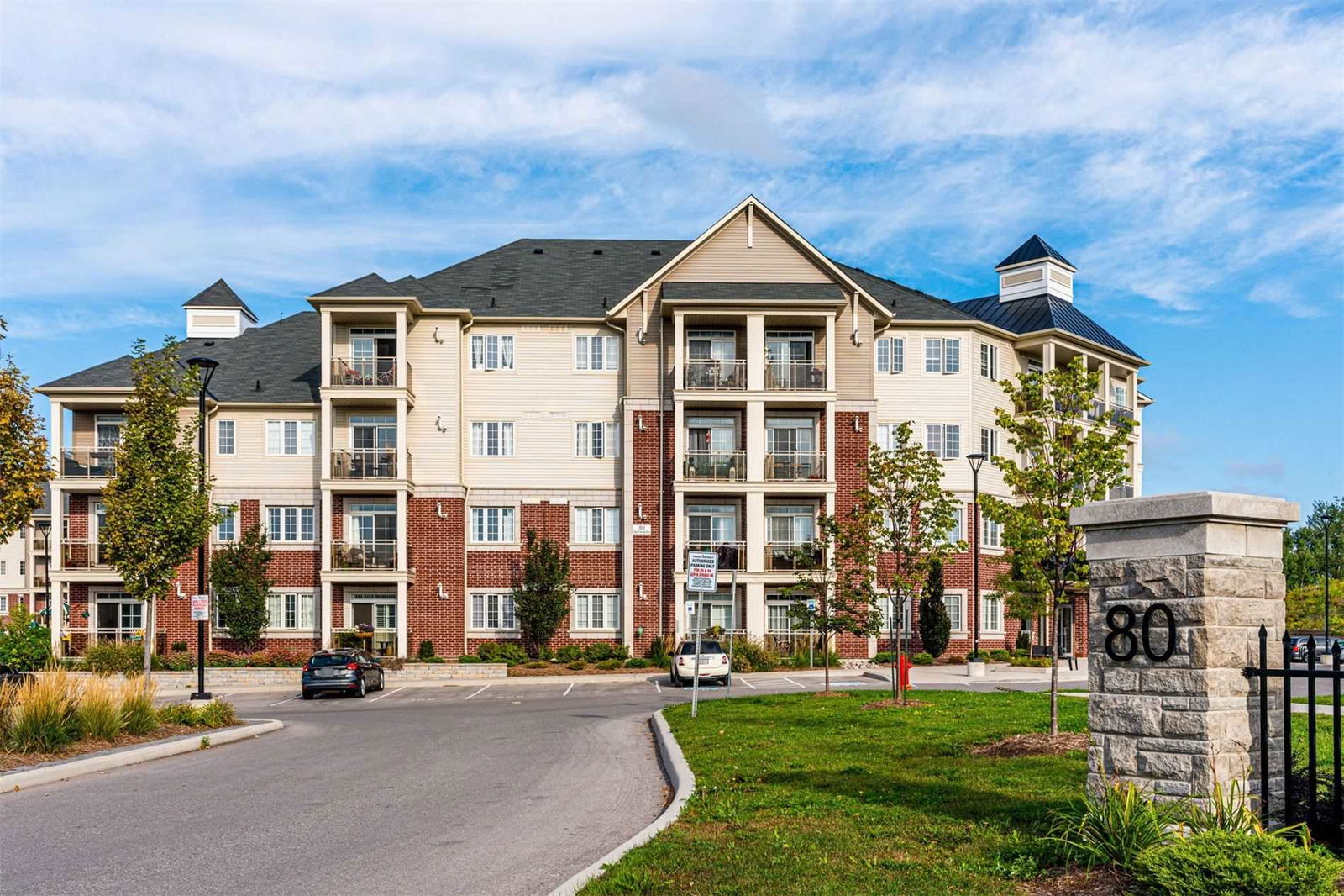 Aspen Springs Condos, Clarington, Toronto