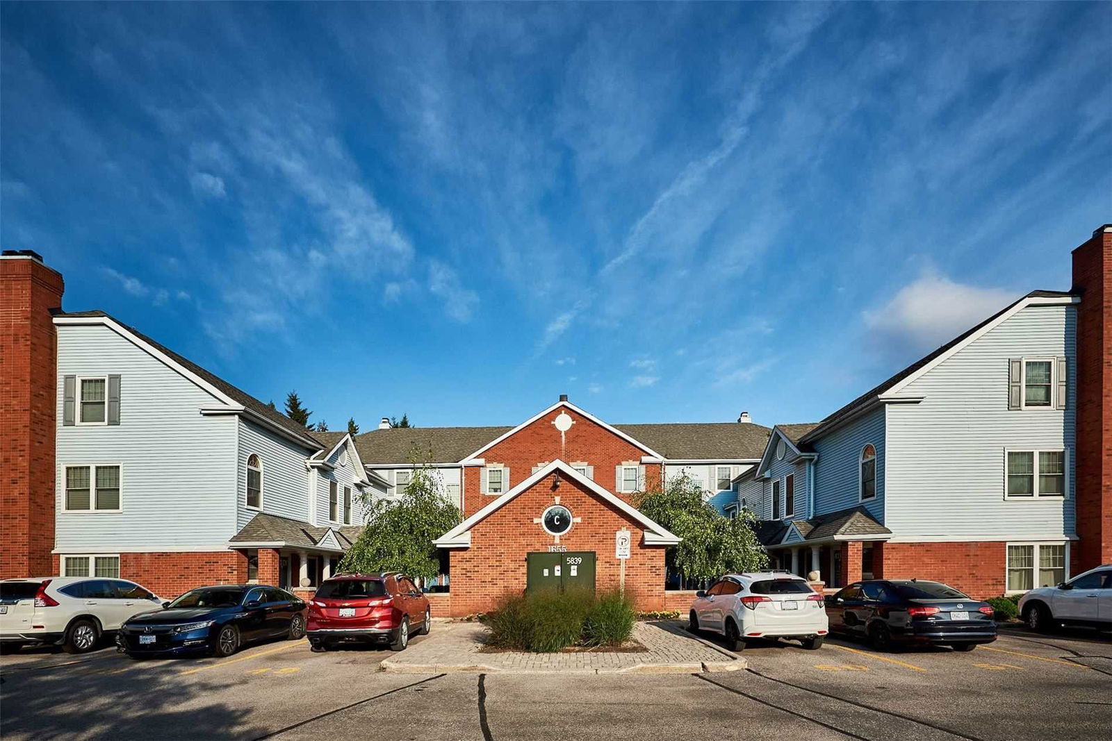 Parkwood Village Townhomes, Clarington, Toronto