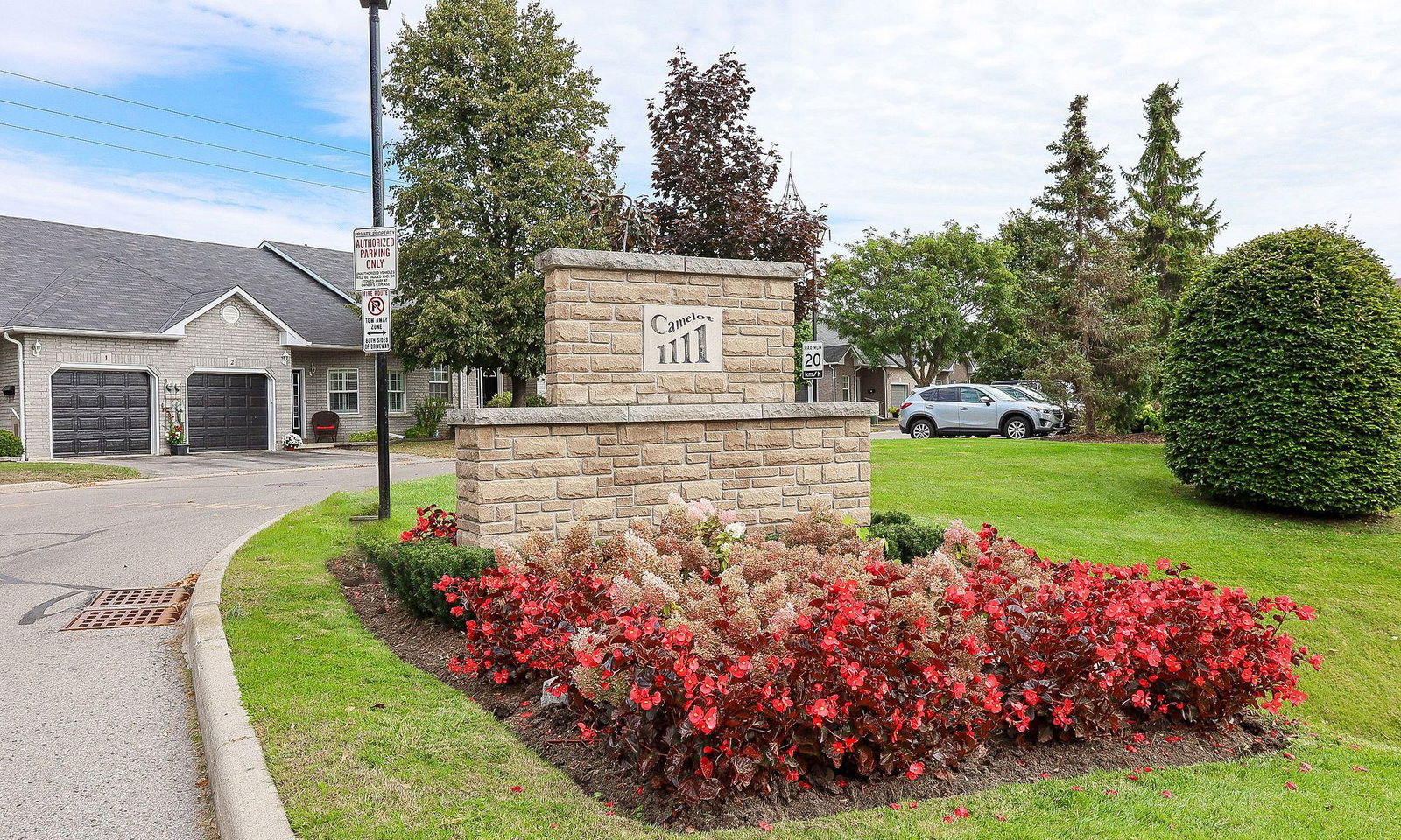 Camelot Townhomes, Oshawa, Toronto