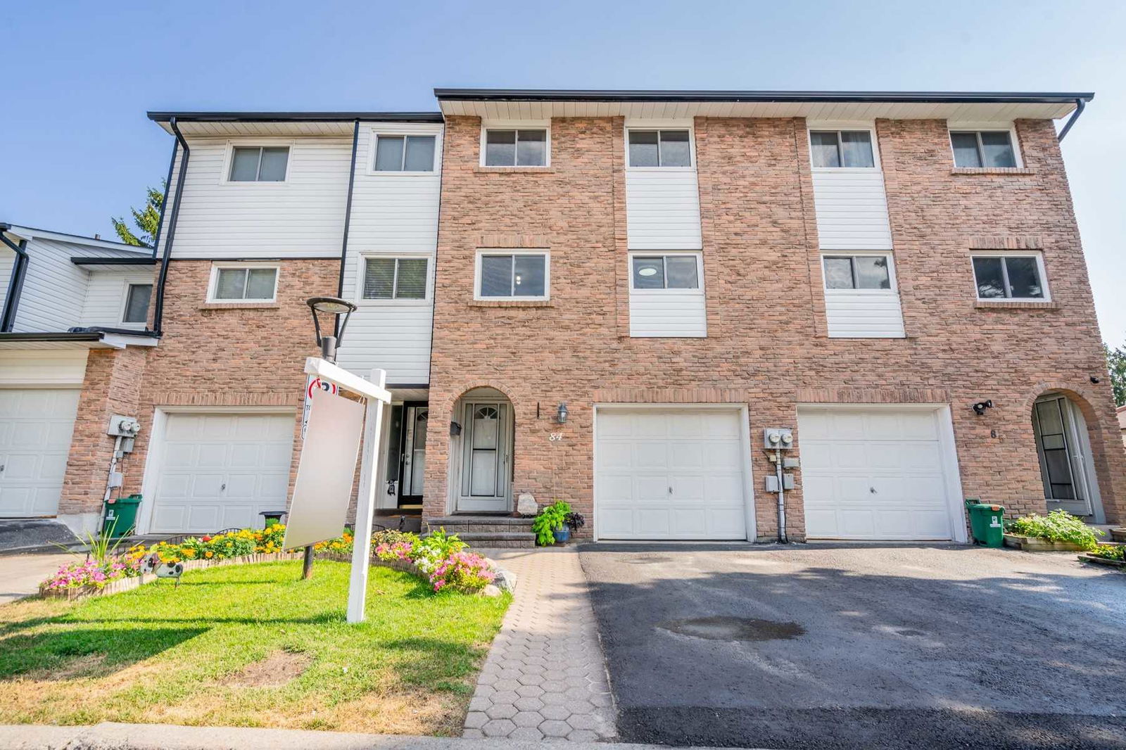 1330 Trowbridge Townhomes, Oshawa, Toronto