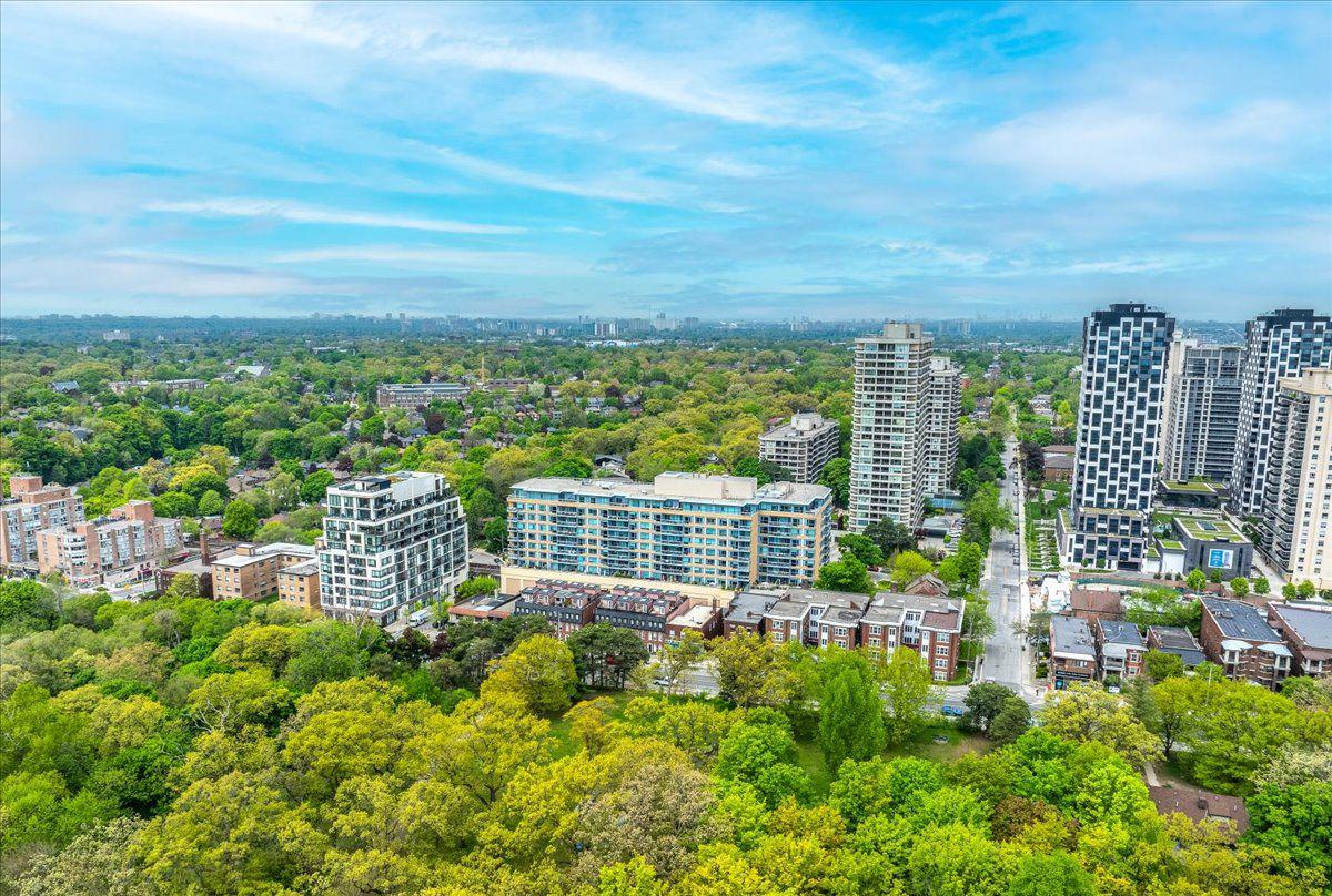 Twenty Gothic, West End, Toronto