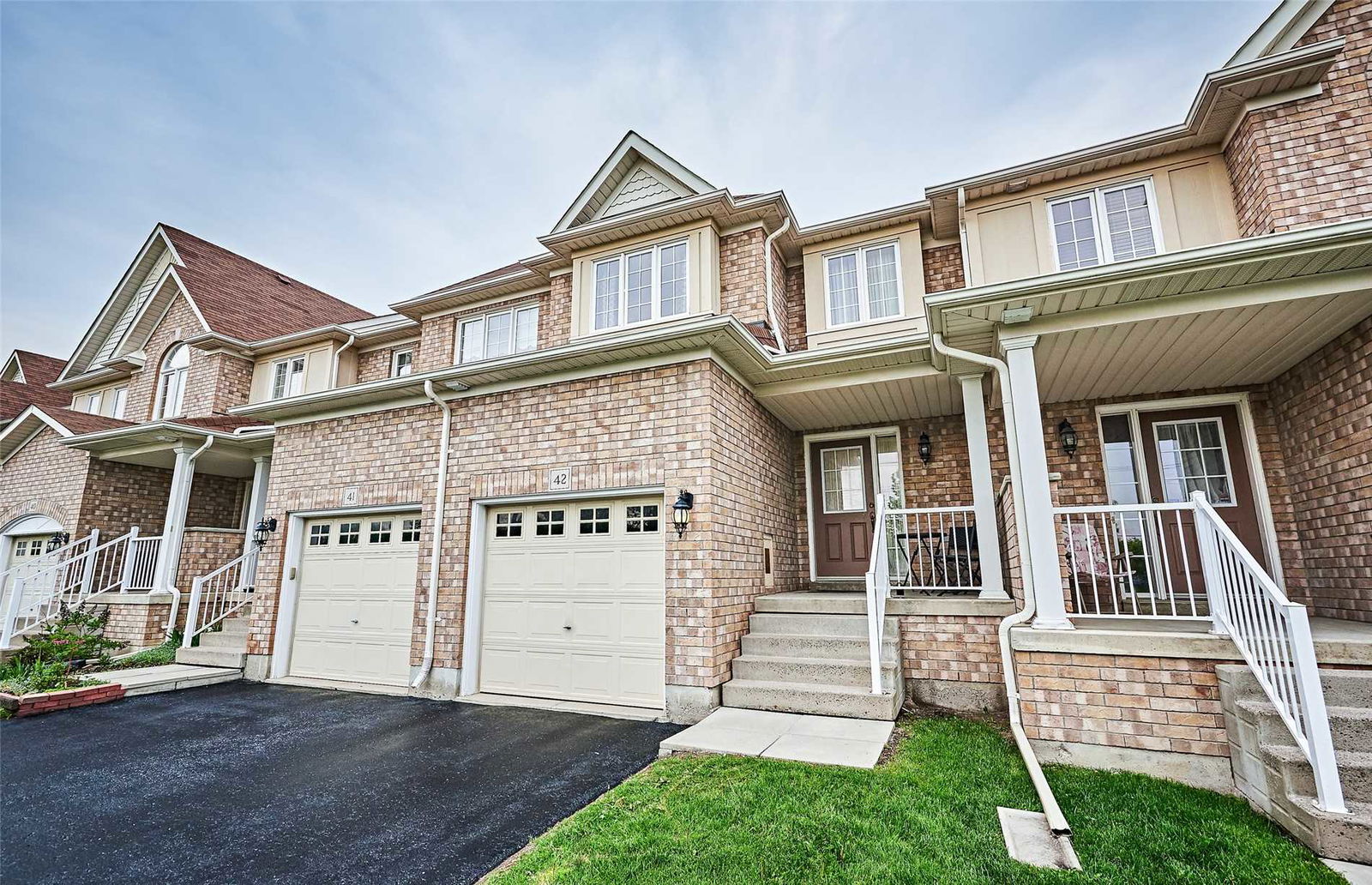 Conlin Village Townhomes, Oshawa, Toronto