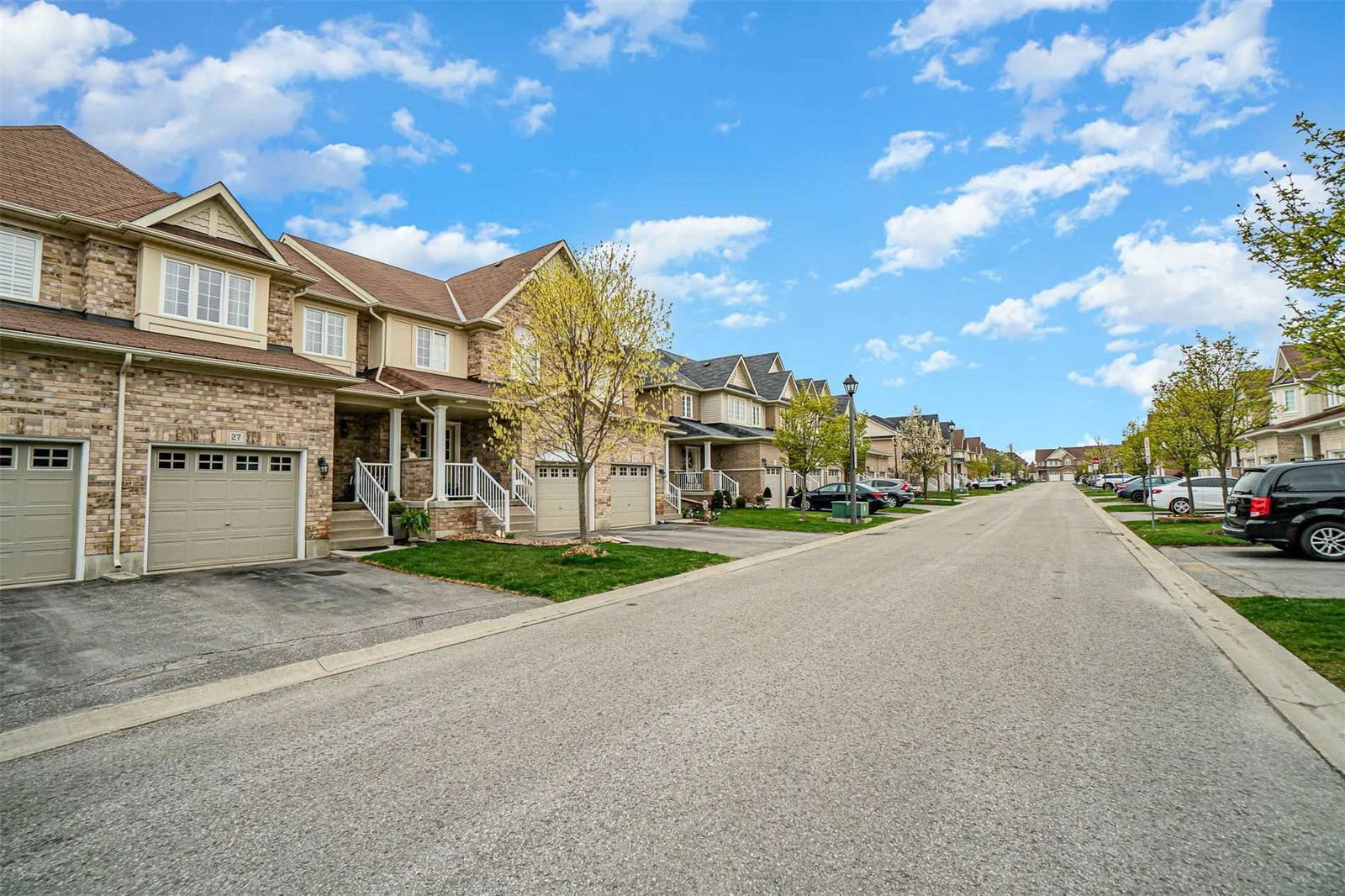 Conlin Village Townhomes, Oshawa, Toronto