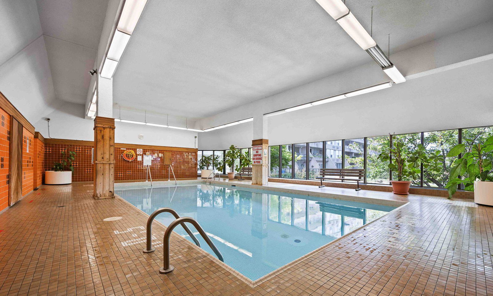 Pool — Mclaughlin Square Condos, Oshawa, Toronto