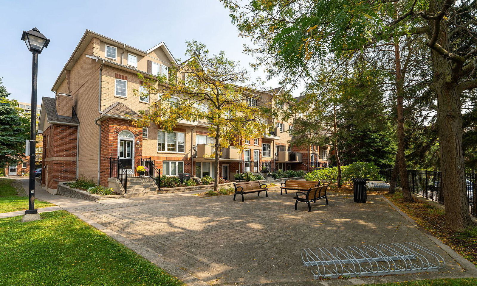 The Casitas Townhomes, Pickering, Toronto