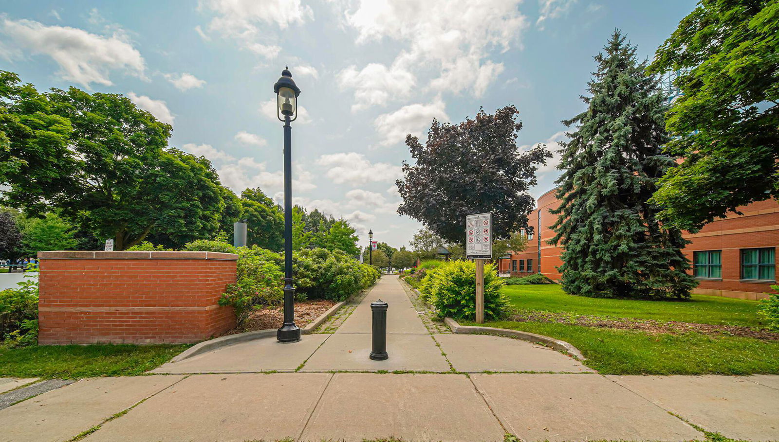 The Casitas Townhomes, Pickering, Toronto