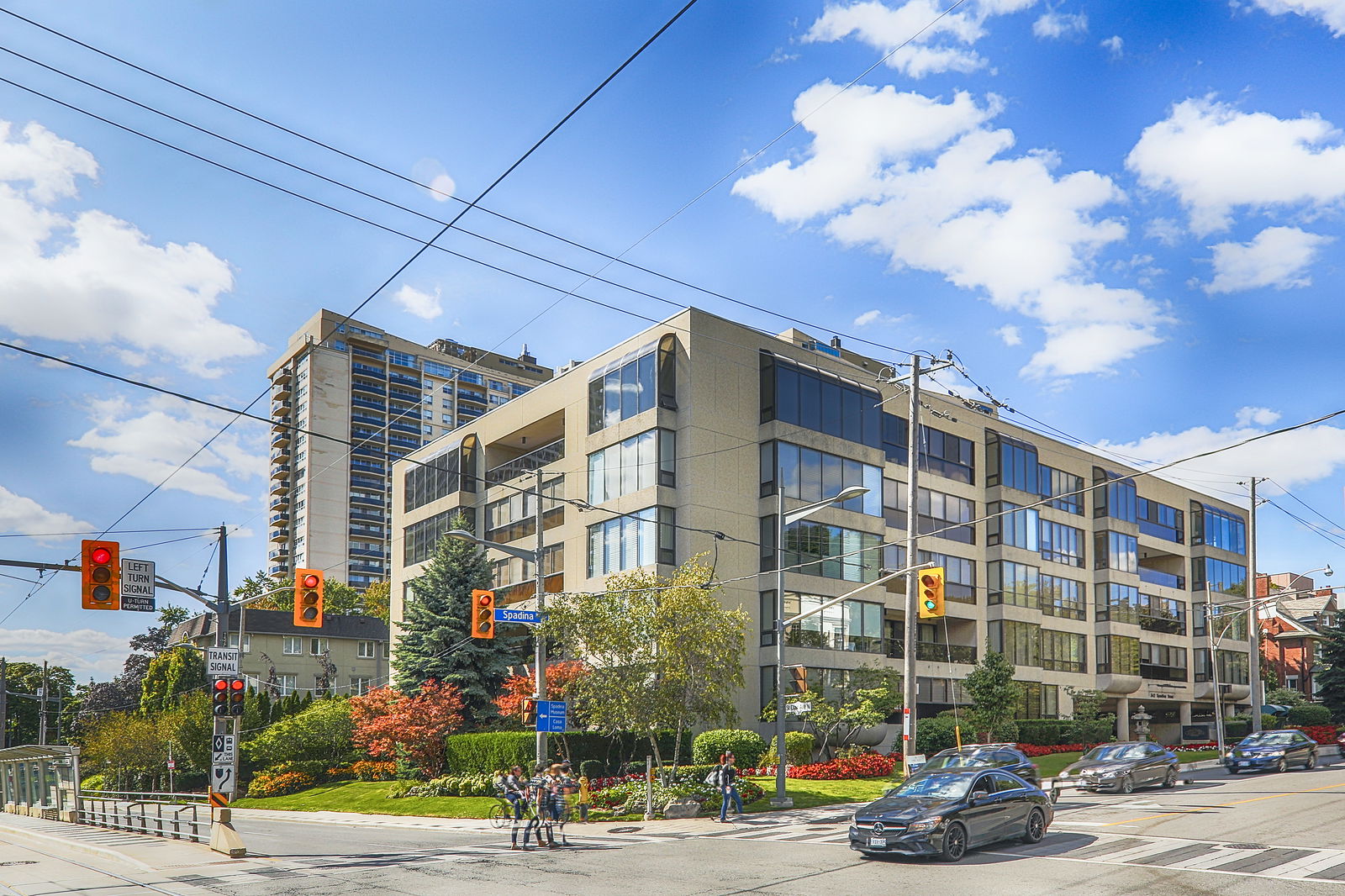 Exterior — The Churchill Condominiums, Midtown, Toronto