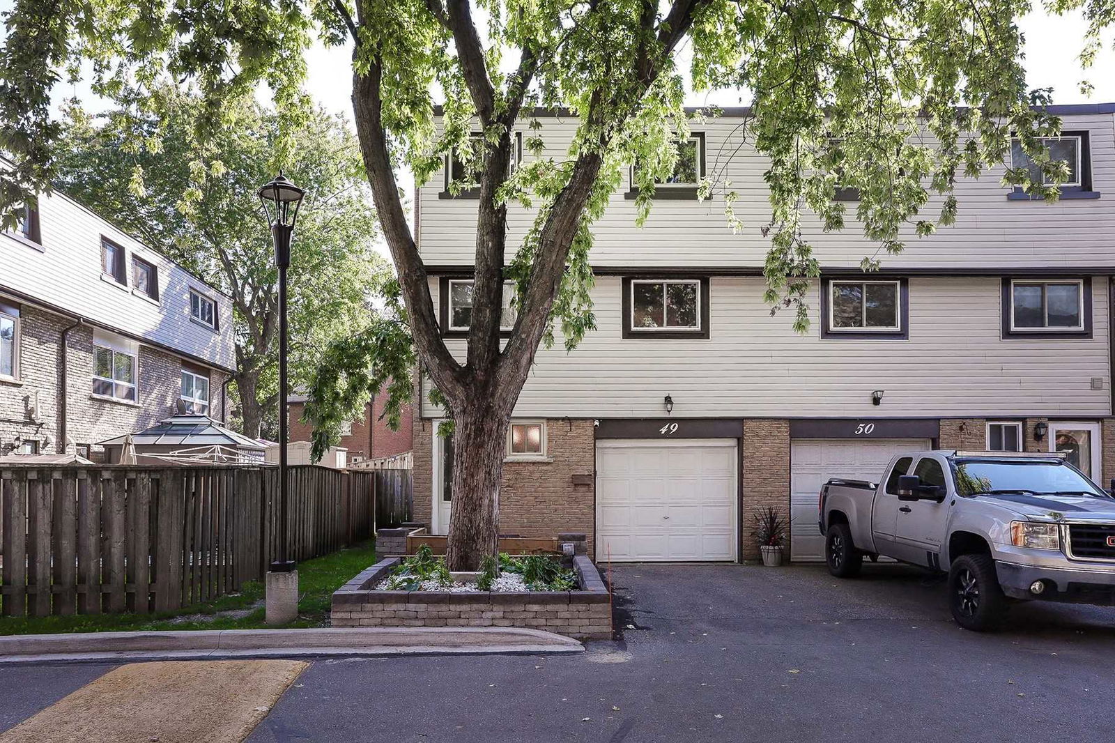 1945 Denmar Townhomes, Pickering, Toronto