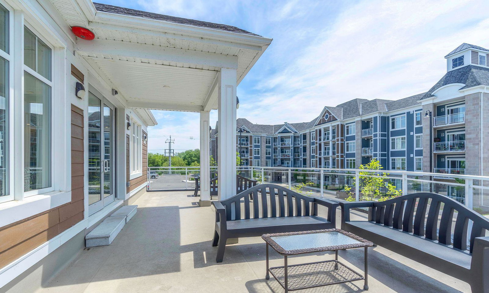 Rooftop Deck — Harbourside Condos, Whitby, Toronto