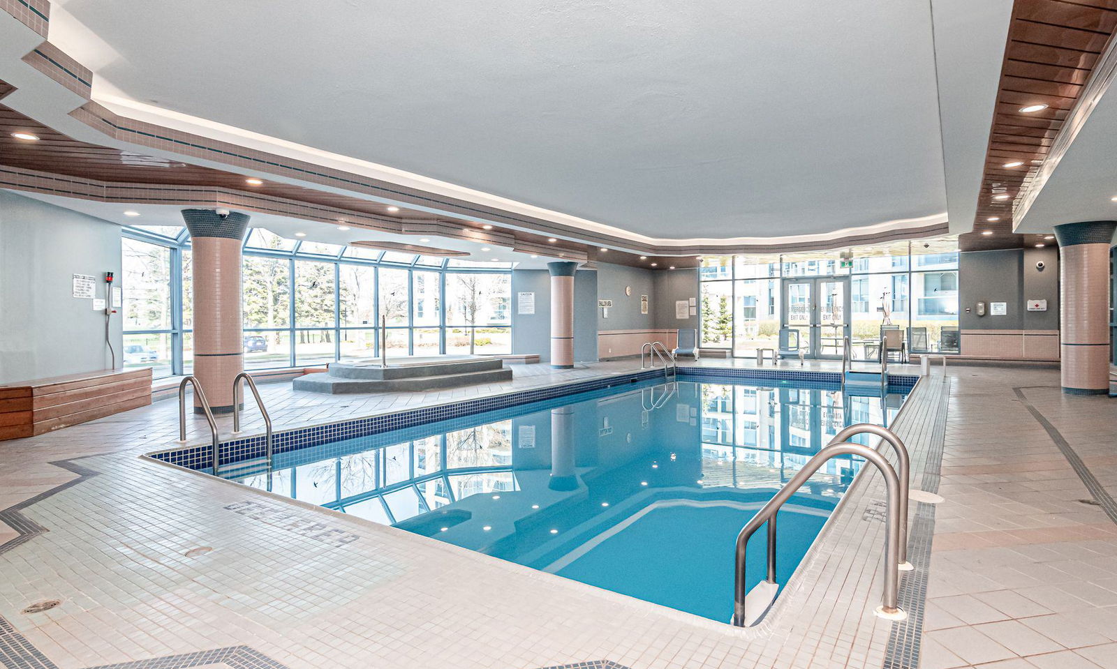 Pool — Sailwinds Condos, Whitby, Toronto